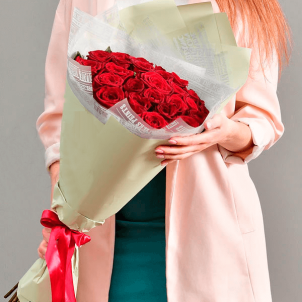 25 Red roses 